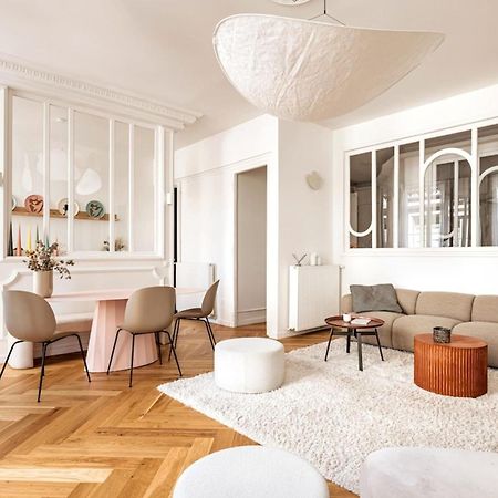 Beige Hospitalite - Apotheose Luxueux- 3 Chambres - Parking Prive Saint-Etienne  Exterior foto