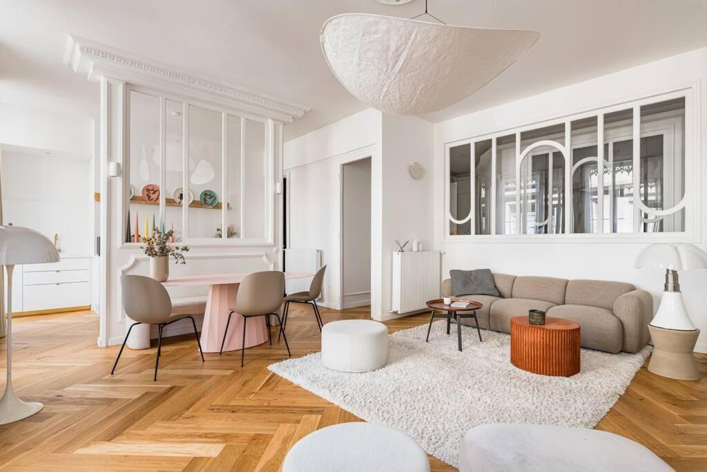 Beige Hospitalite - Apotheose Luxueux- 3 Chambres - Parking Prive Saint-Etienne  Exterior foto